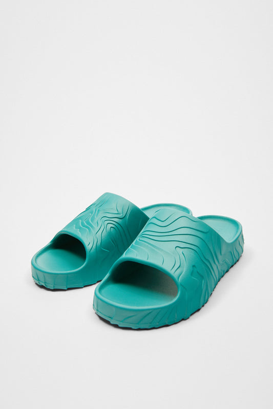 Rhuigi Solid Color Sandals