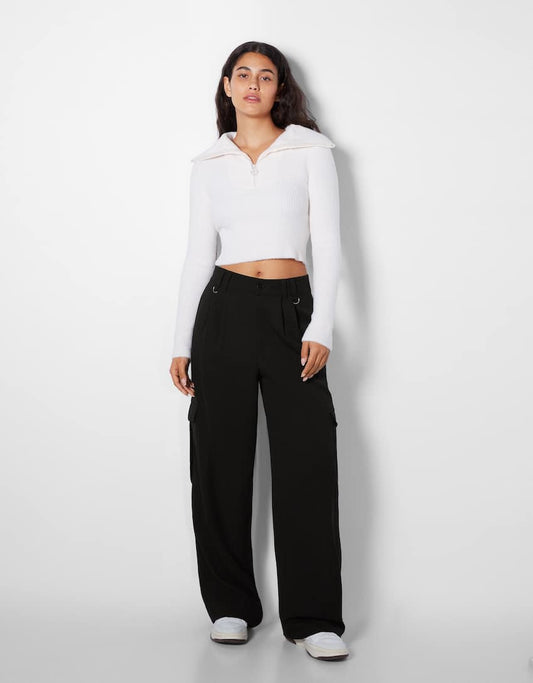 Buckled tailored made cargo trousers