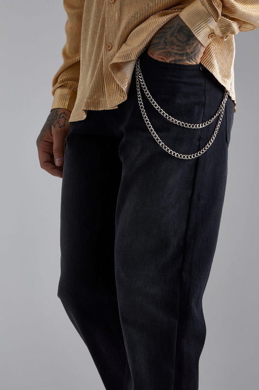 Relaxed Turn Up Jeans with Chain