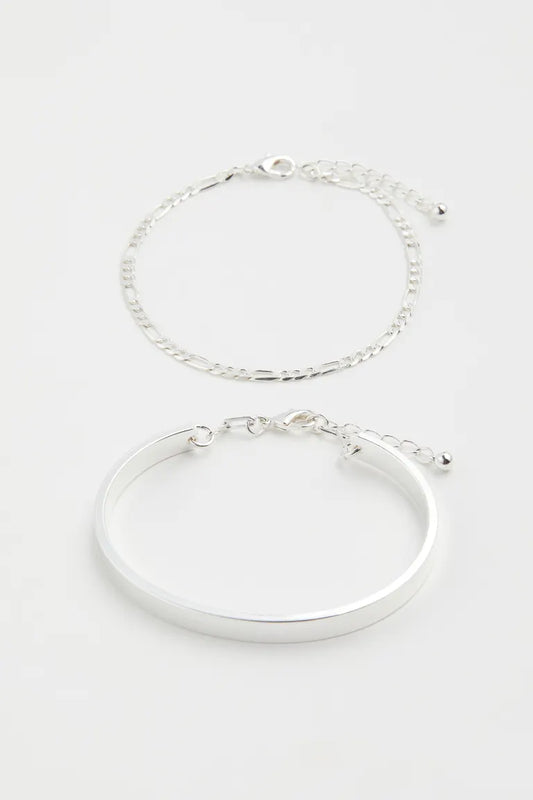 Silver Coloured 2-Pack bracelets